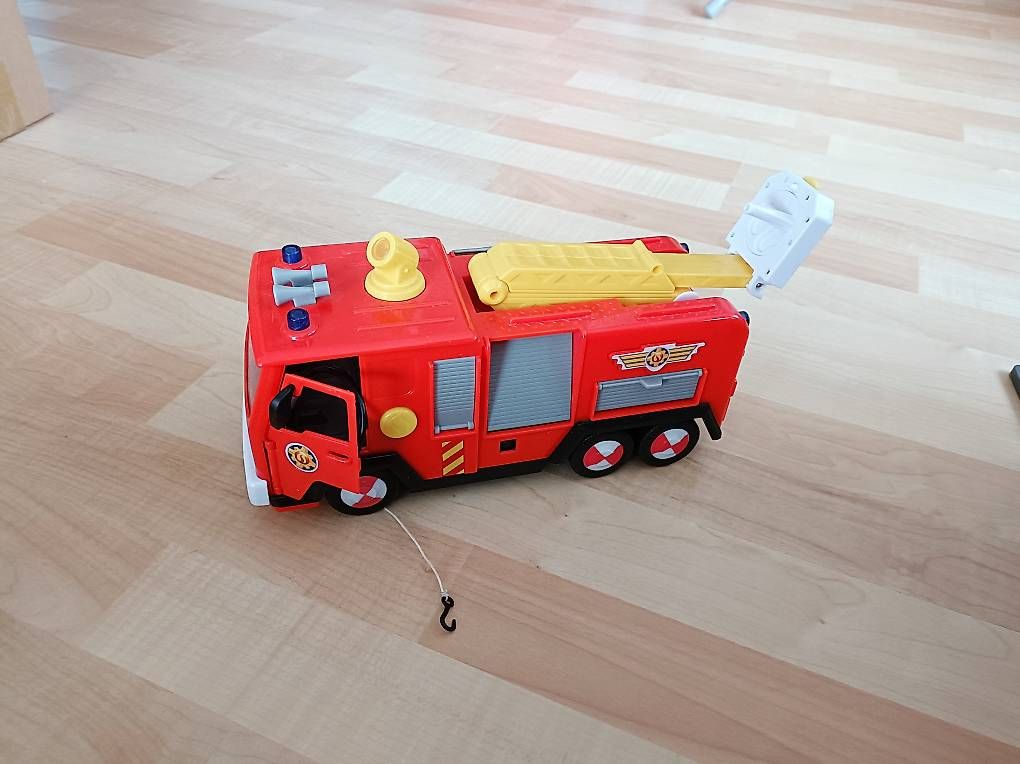 Giocattoli: Feuerwehrauto  – Usato da Wattwil venduto da Mambo851