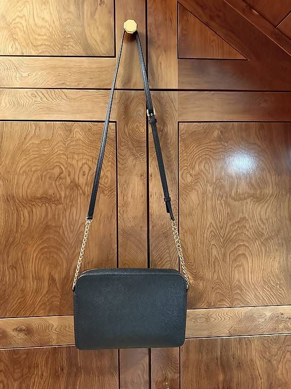 Borse da donna: Michael Kors Crossbody Tasche Schwarz – Usato da Winkel venduto da jbuchwalder17 1