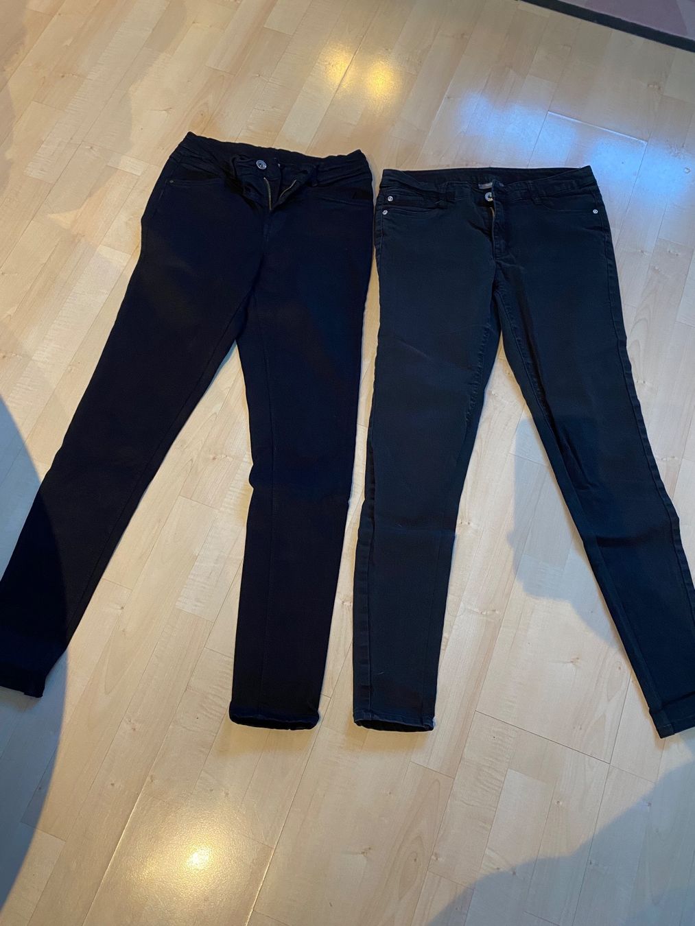 Jeans: 2 x Yessica Gr.38 – Usato da Mollis venduto da fauno197