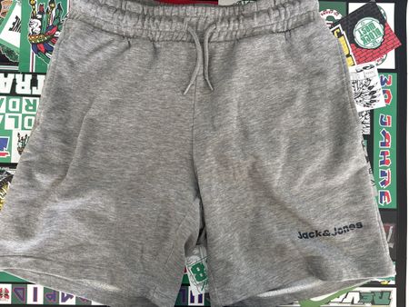 Short Jack&Jones gris, taille S, idéal pour l'été !