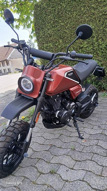 Brixton Motorcycles Strasse: Brixton Crossfire 125 XS Neu, 0 km – Neu (gemäss Beschreibung) aus Wiedlisbach von Hobby2 1