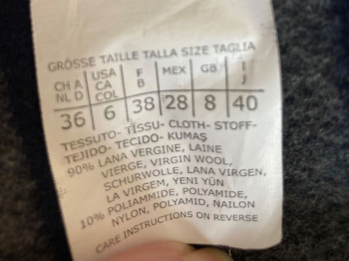 Giacche: Max Mara Weekend Jacke mit Kapuze – Usato da Manno venduto da tin_2vgz 5