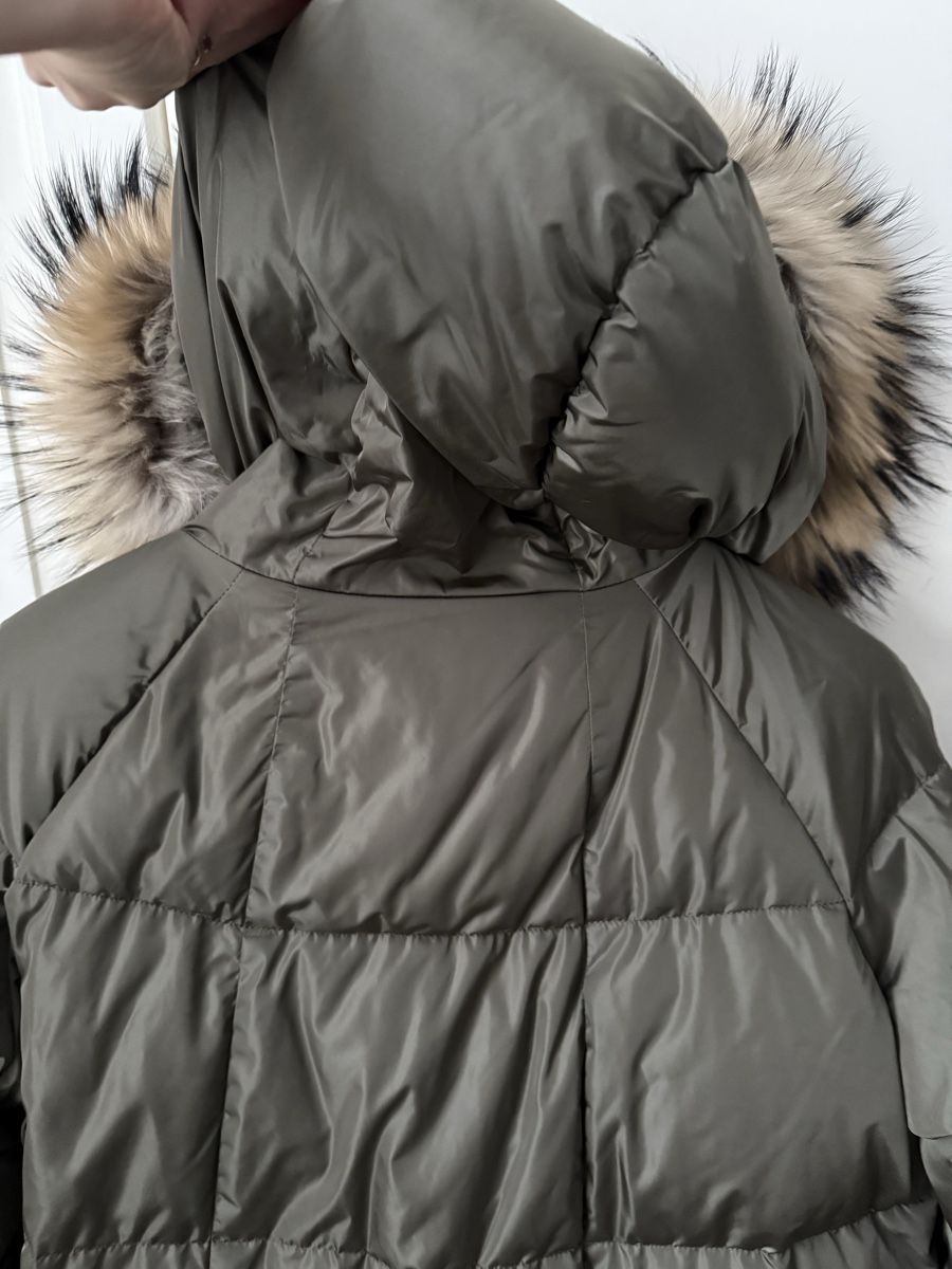 Max Mara Cappotti: Max Mara puffer coat in perfect condition – Nuovo (secondo la descrizione) da Zürich venduto da eve_m2gr 4