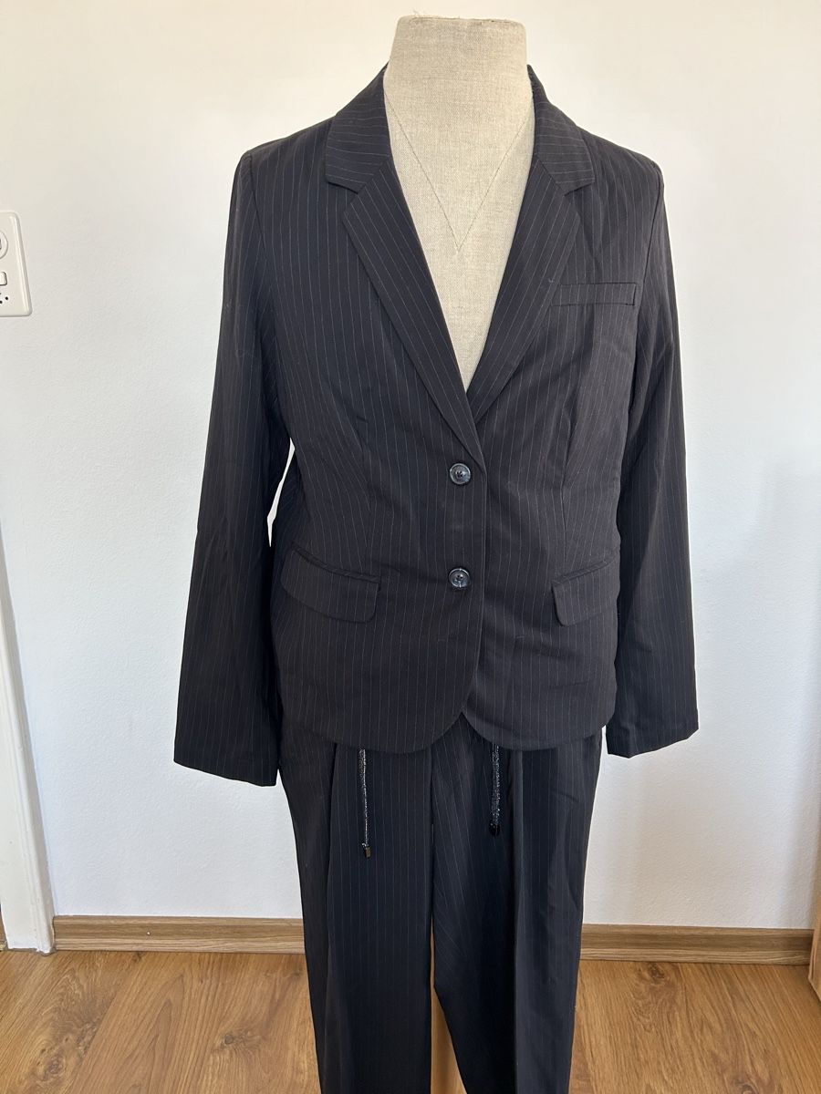 Opus Completi & Tailleur: Opus Hosenanzug – Usato da Allschwil venduto da Frieda8