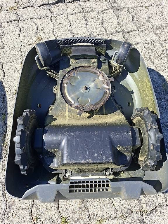 Honda Tondeuses à gazon: Automower Honda Miimo 3000 – D'occasion à Wittenbach par Tostaky86 1
