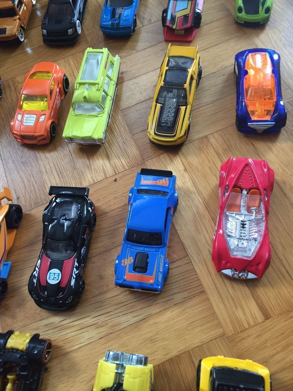 Giocattoli: Autosammlung/ Spielzeugauto/Hot Wheels – Usato da Volketswil venduto da Ahot 6