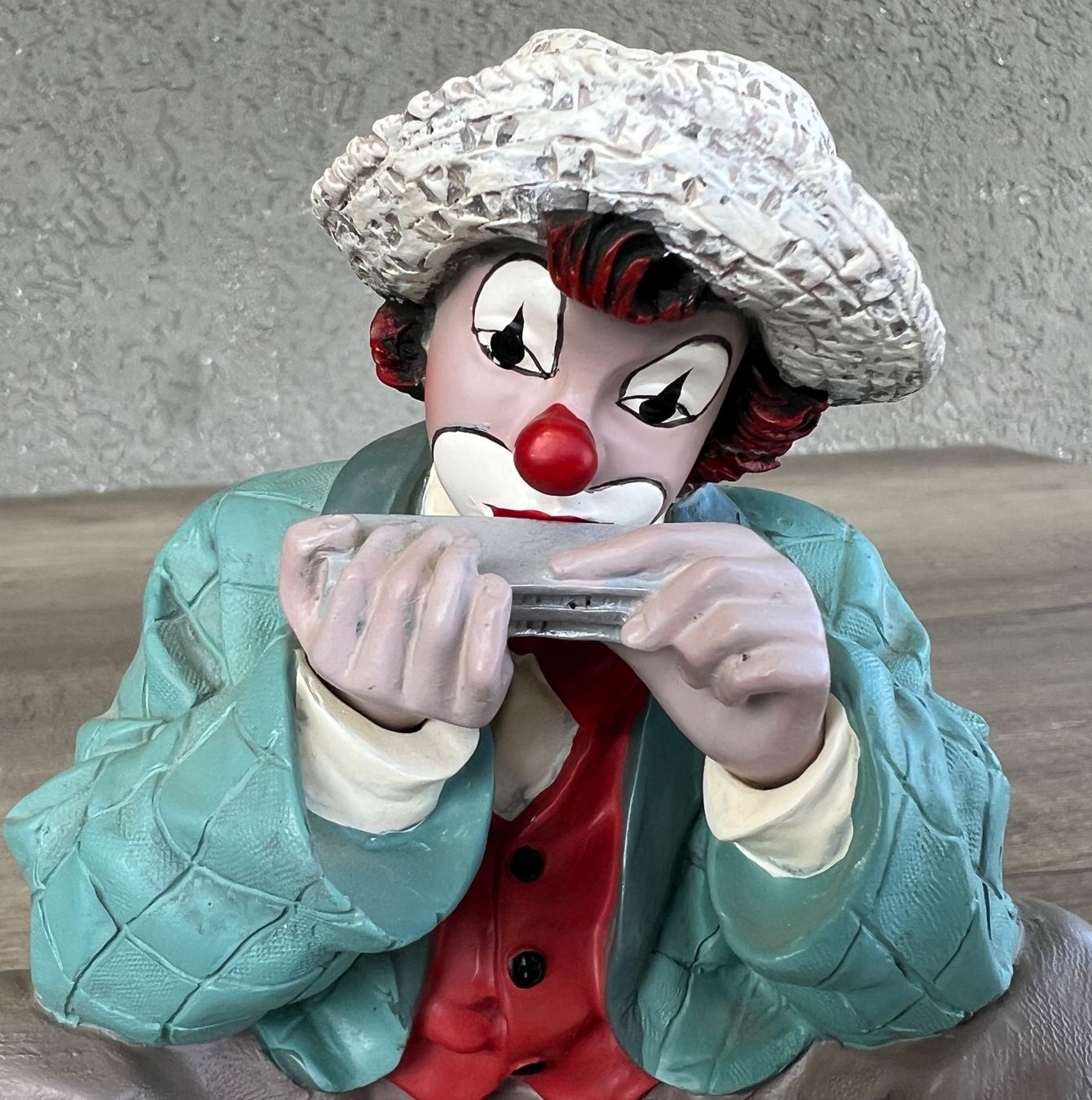 Statuette: Clown Figur mit spielender Mundharmonika – Usato da Kriens venduto da redez 2