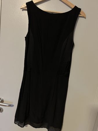 NAF NAF schwarzes Kleid Gr. 36 – elegant & zeitlos 🖤