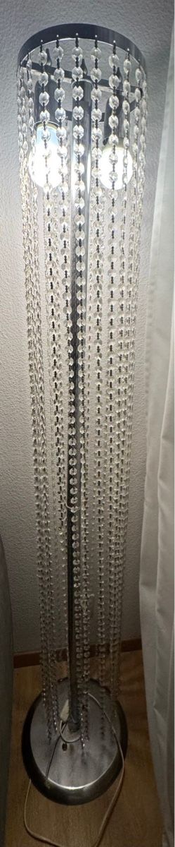 Lampade: Stehlampe mit Steinen – Usato da Wetzikon ZH venduto da ayl_wj9t