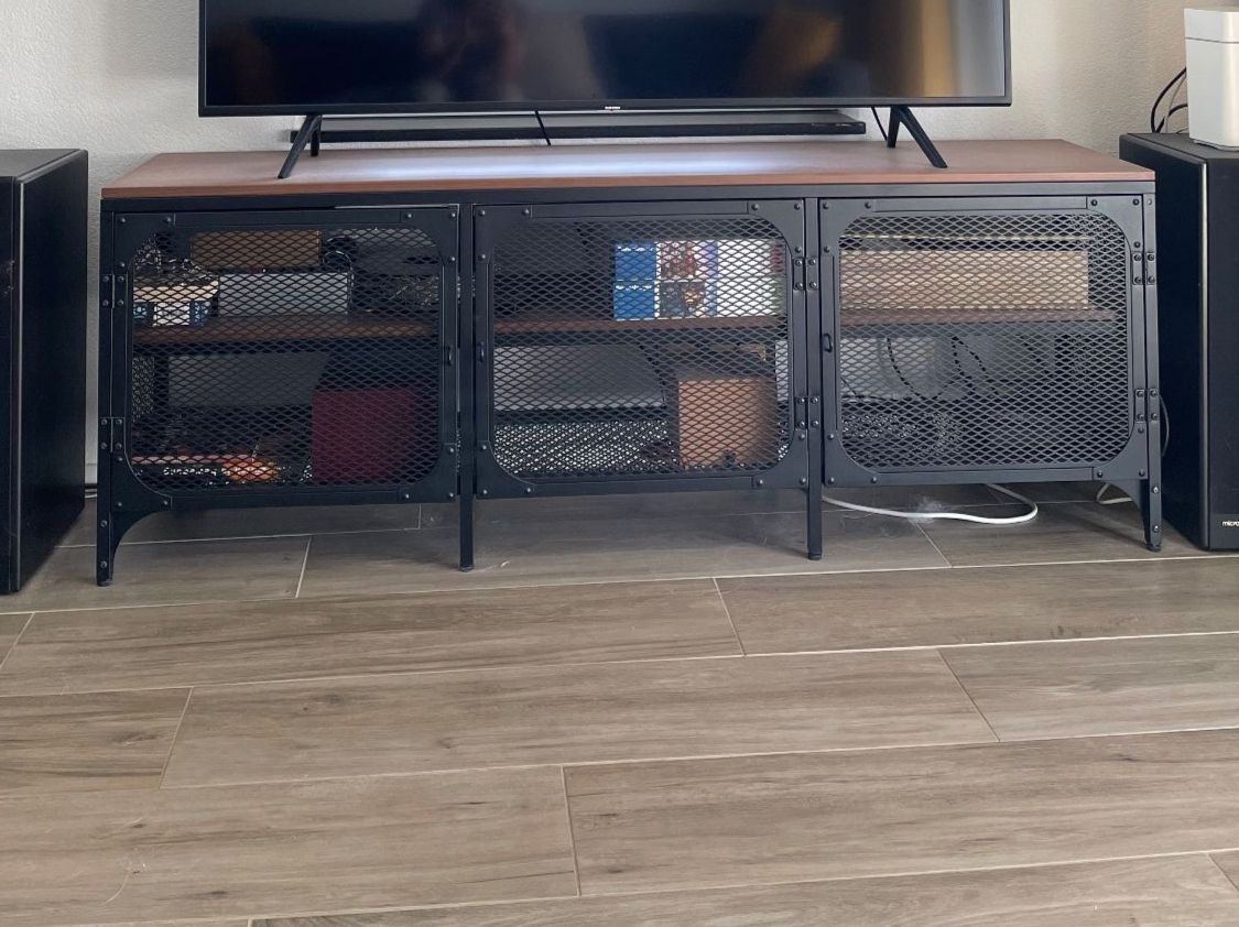 Ikea Mobili TV: IKEA IKEA TV Stand – Nuovo (secondo la descrizione) da Thalwil venduto da jag_7wgj