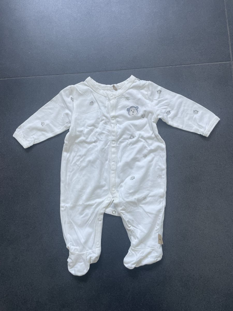 Pyjamas & Ähnliches: Viskose Strampler Gr. 56 (62) Belly Button – Gebraucht aus Aesch ZH von lawas