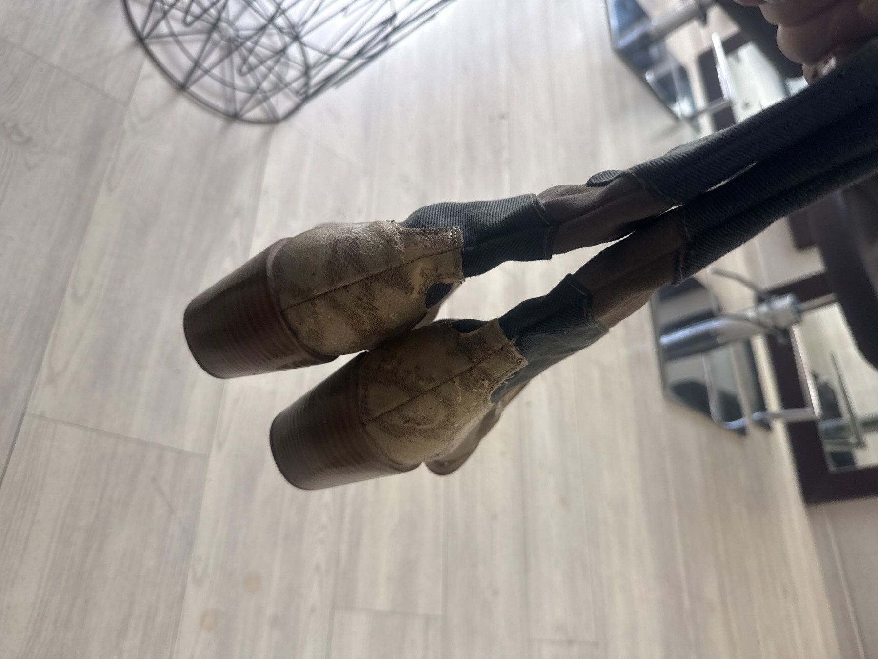 Scarpe da donna: Bottes vintage style santiags – Usato da Lausanne venduto da Mode_350 7