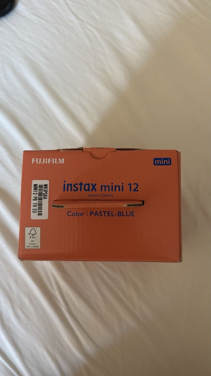 Fujifilm Fotocamera: Instax mini 12 – Nuovo e nell'imballaggio originale da Appenzell venduto da nen_tm2n 1