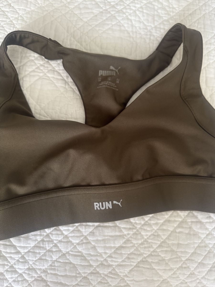 Puma Lotti di vestiti: Puma run Sports set – Usato da Zürich venduto da Lovelyperfumes 2