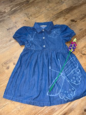 Jeanskleid 104 S. Oliver - neuwertig