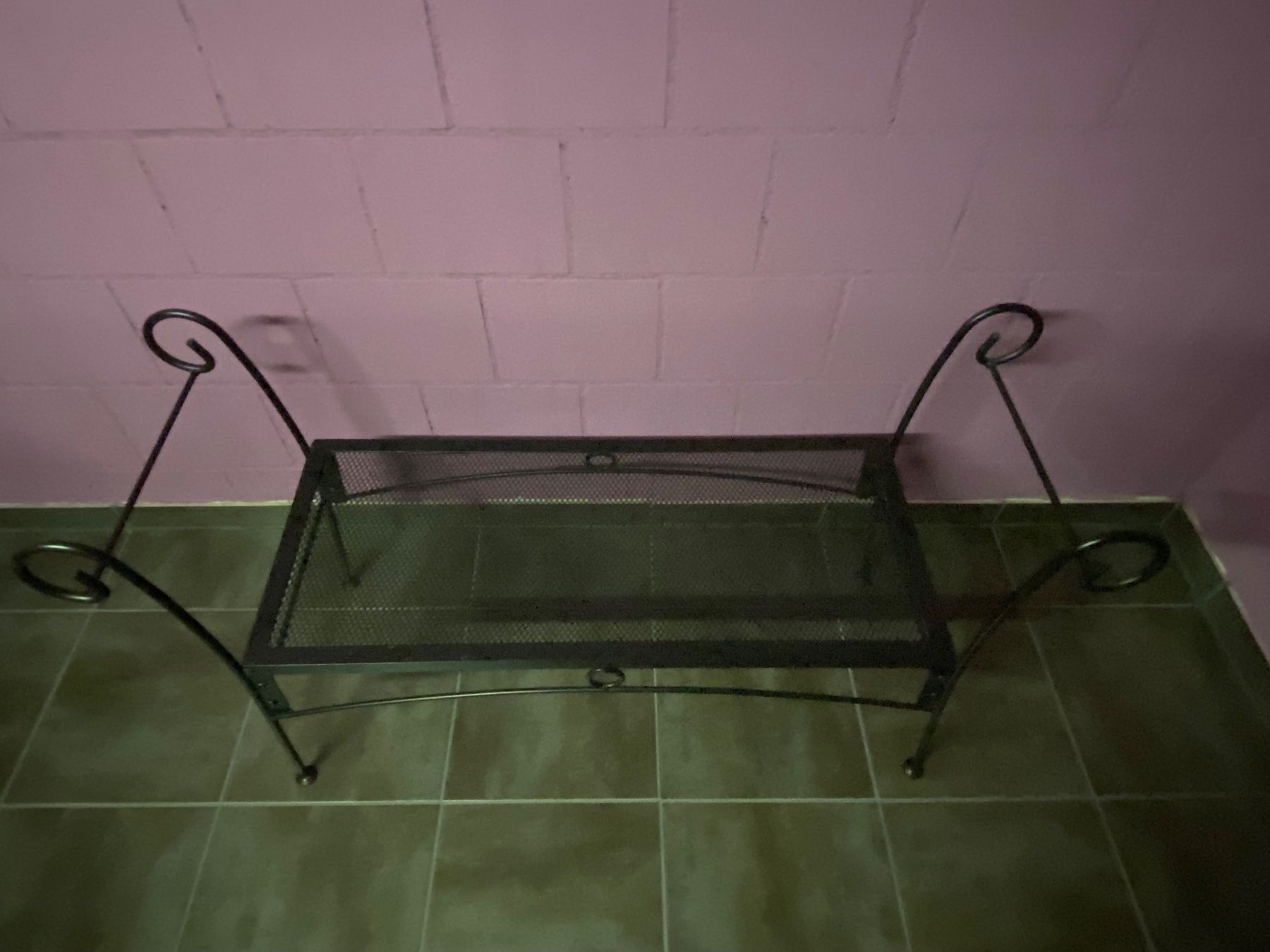 Panchine: Schwarzes Metallbänkli – Usato da Lüscherz venduto da junior74 1