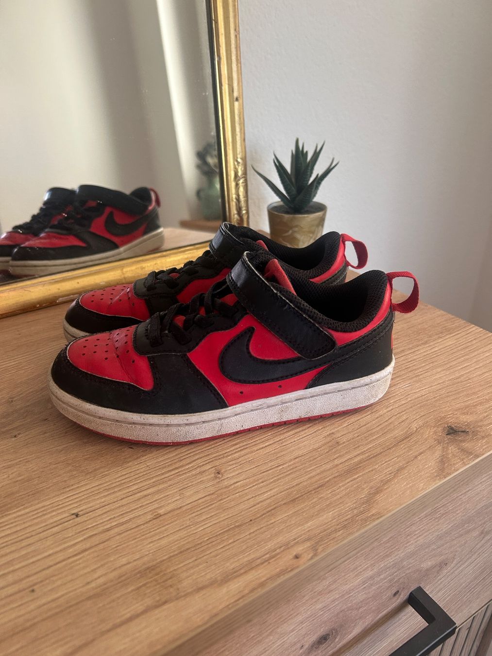 Nike Scarpe per ragazzi: Nike Sneakers - Gr. 30 – Usato da Illnau venduto da Monkky 3