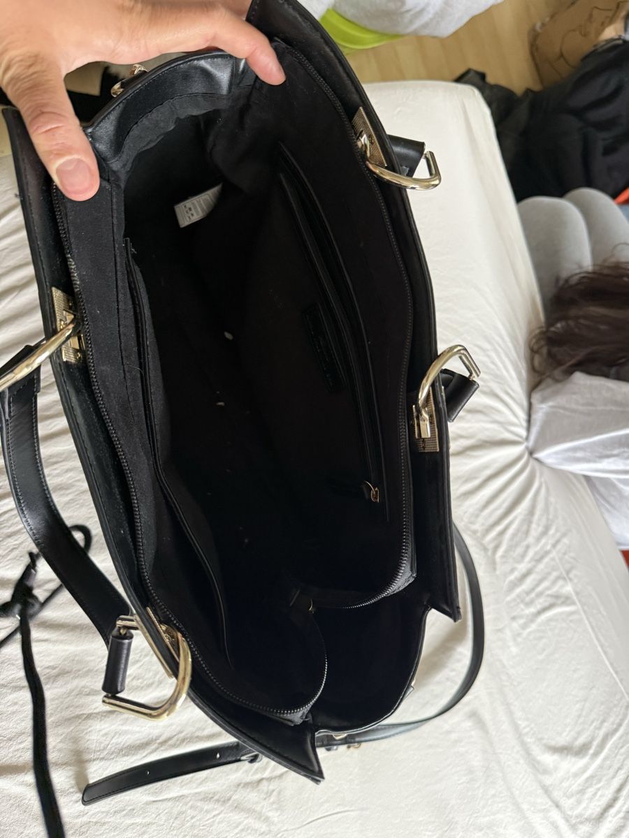 Valentino Borse da donna: Valentino Tasche schwarz – Nuovo e nell'imballaggio originale da Muhen venduto da _arif_ 1