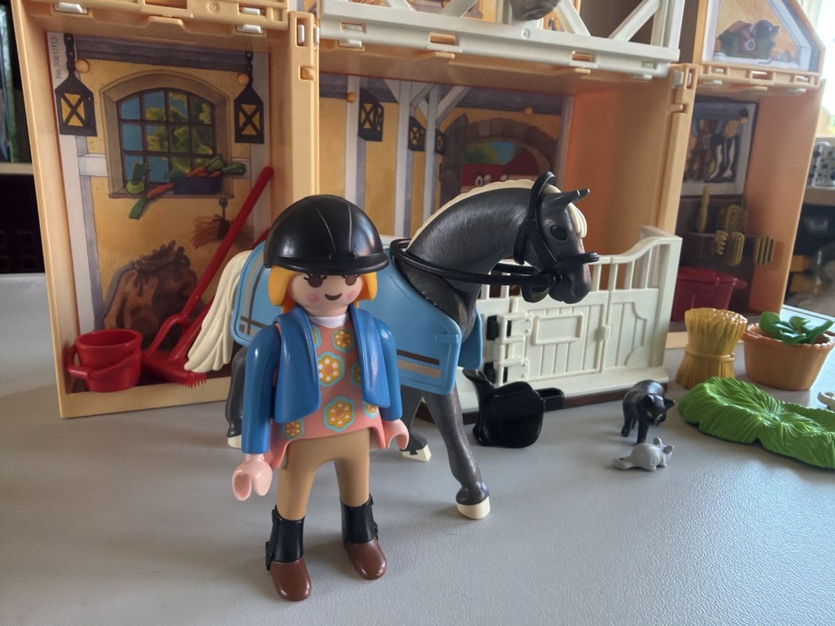 Playmobil Spielzeuge: Playmobil Stall – Gebraucht aus Münchwilen AG von Bam5 1