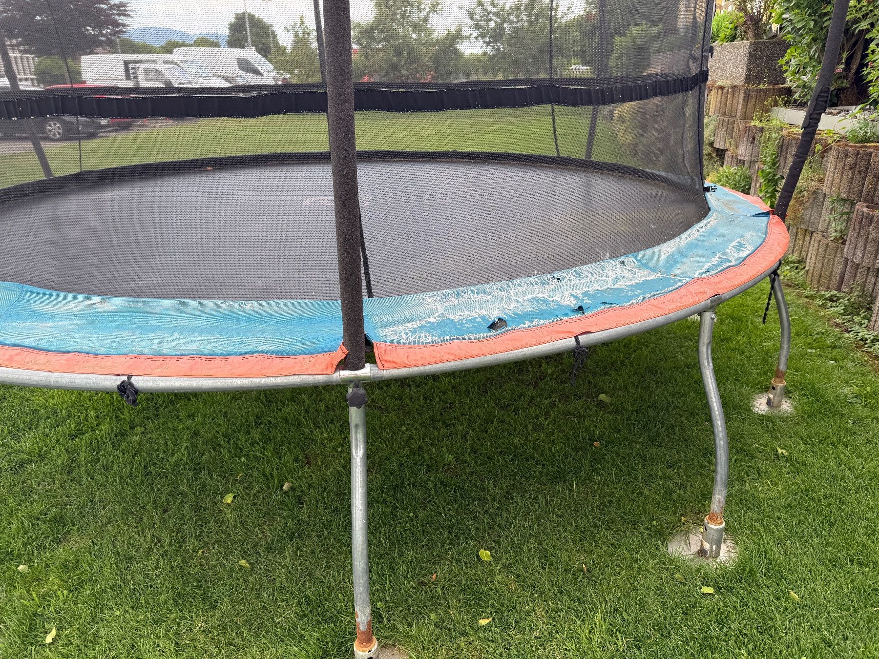 Trampolini: Grosses Gartentrampolin Ø 5 m mit Sicherheitsnetz – Usato da Neuendorf venduto da Vonarb100 3