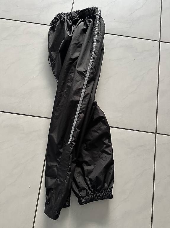 Pantaloni: Regenhose wie neu! – Usato da Möhlin venduto da Guga04 3