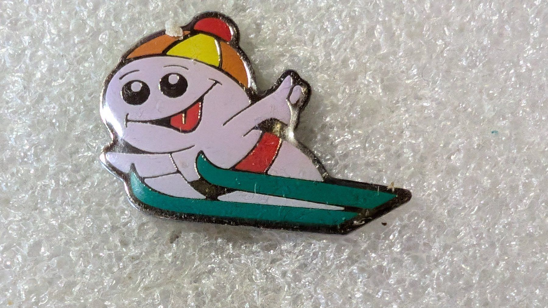 Placchette & Badge: Ansteckpin 226: Maga Bio – Usato da Oppligen venduto da Pin-Fall-Shop