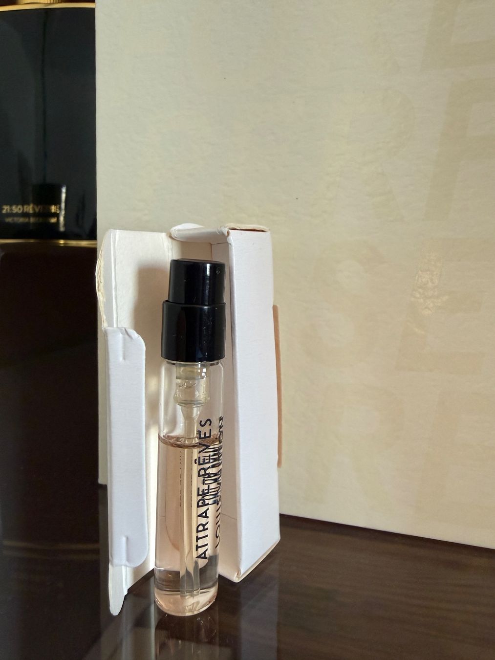 Louis Vuitton Parfums & Eau de Toilette: Louis Vuitton Ambre Levant, Stellar Times & luxury samples – D'occasion à Ittigen par iGeorgia 3