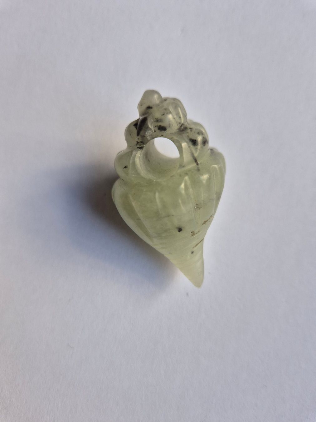 Ciondoli: Funf Nephrit Jade Objekte, Muschel, Taotie, Drachen, Phoenix – Usato da Sils im Domleschg venduto da piz53 4