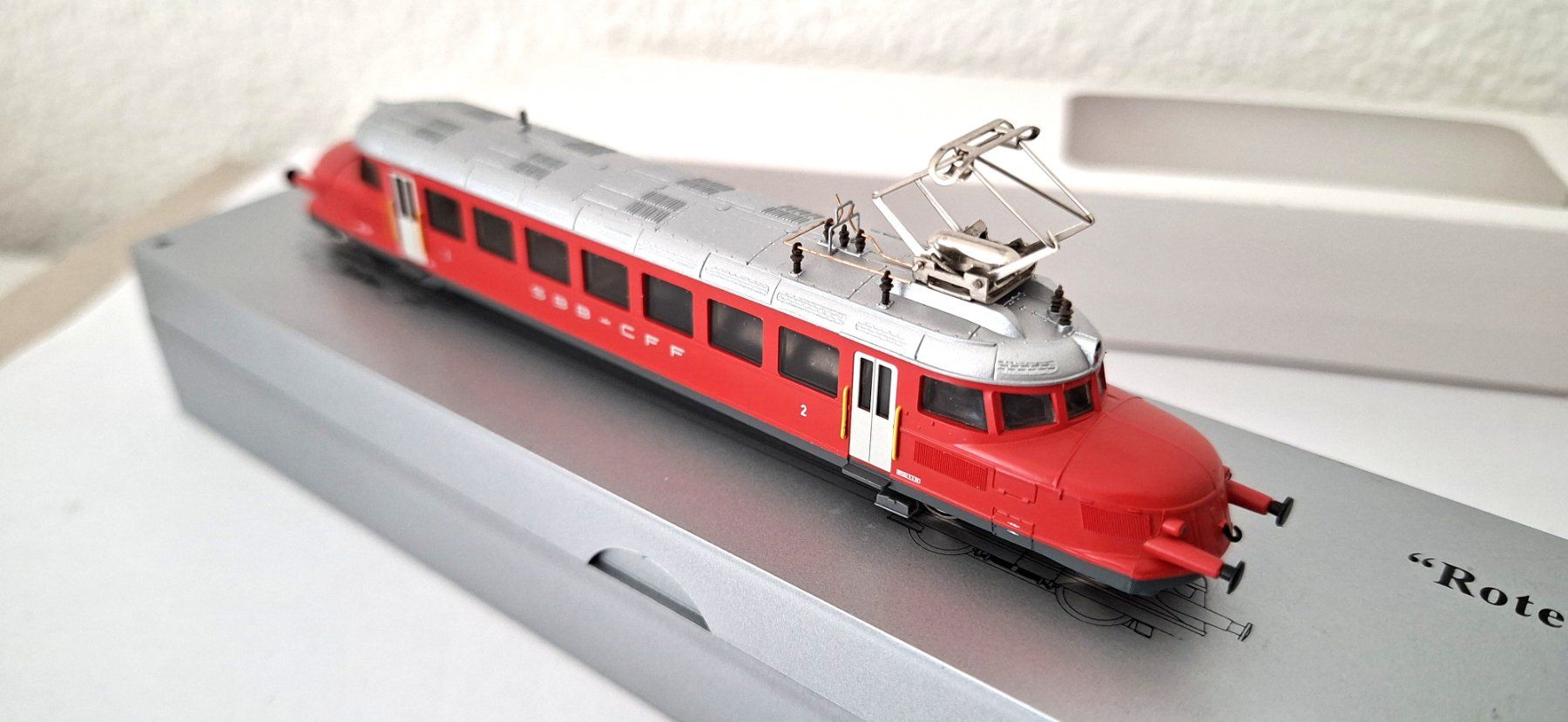 Hobbytrain Trains électriques: Hobbytrain roter Pfeil SBB H2644 – Neuf avec emballage d'origine à Biberist par Ntrains 3
