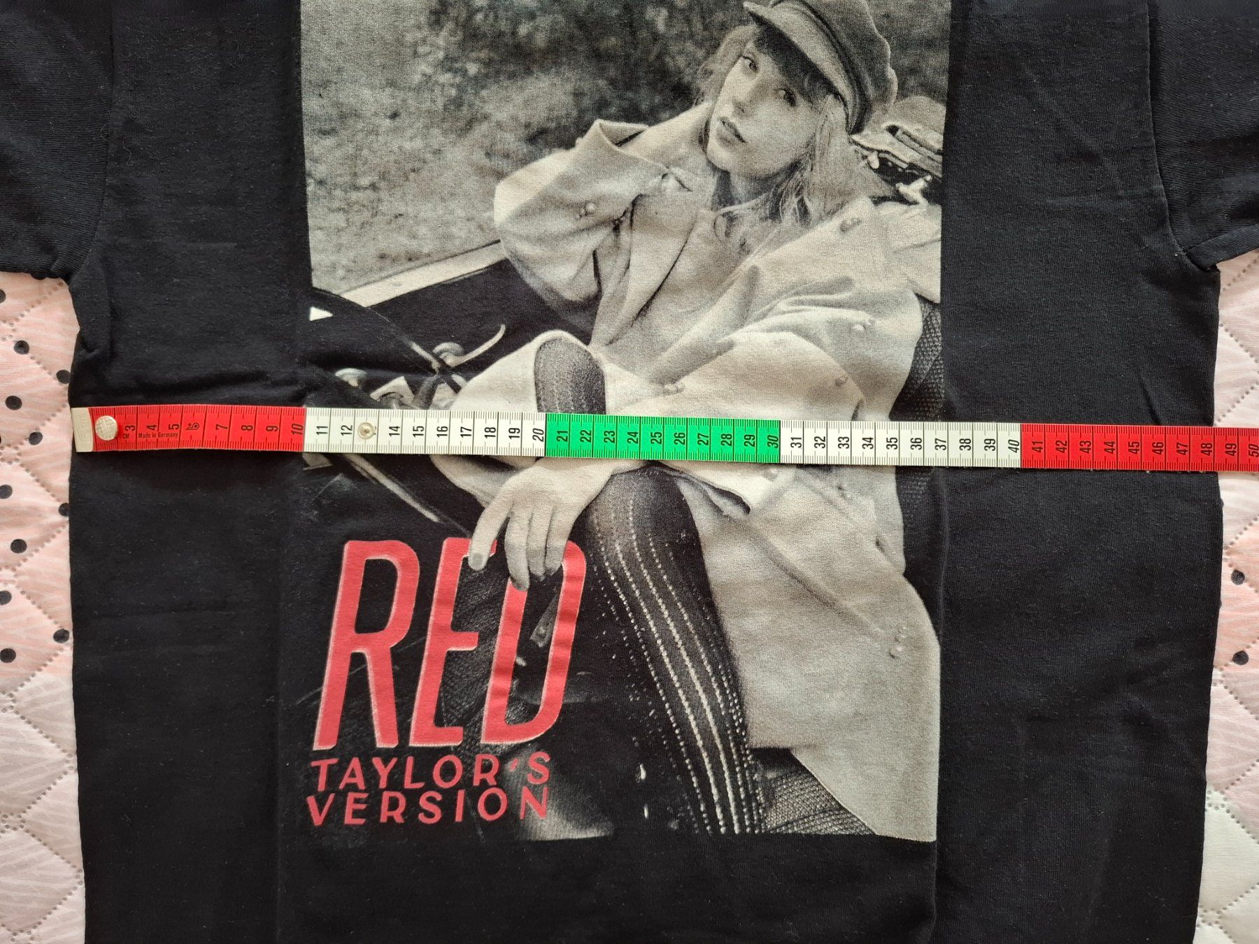 T-Shirts: T-shirt Taylor Swift "Red-Taylor's Version" – Gebraucht aus La Neuveville von maripiou 2