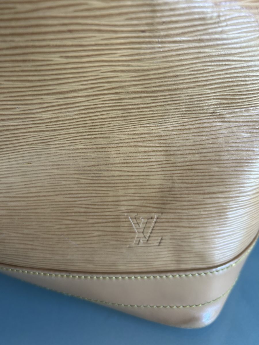 Louis Vuitton Taschen für Damen: Louis Vuitton Noé Epi beige – Gebraucht aus Büetigen von Cwuehlmaus 9
