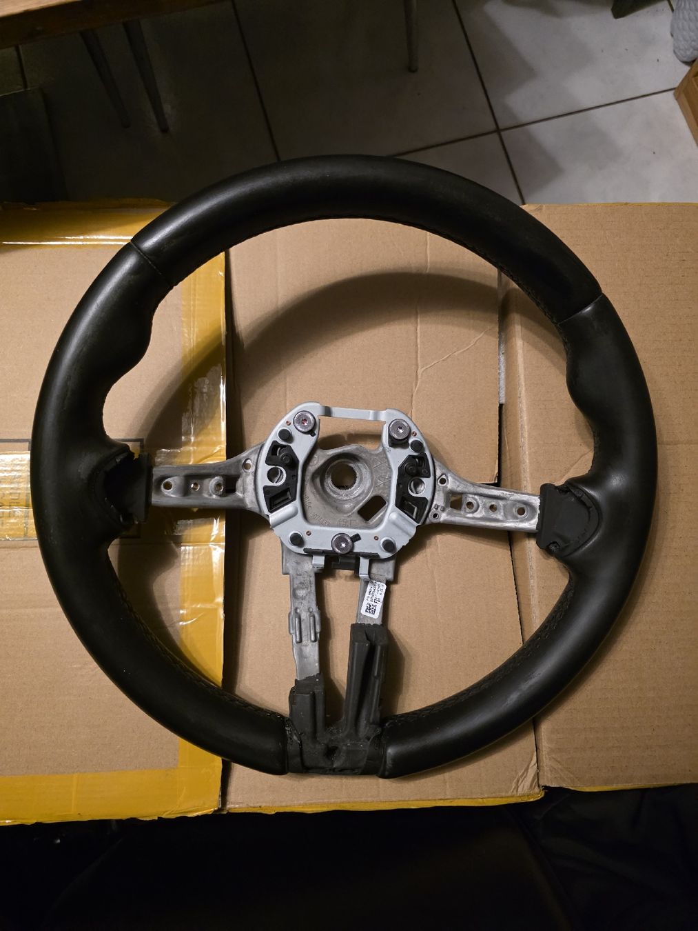 BMW Alle Autoersatzteile: volant bmw – Gebraucht aus Collombey von Panam88