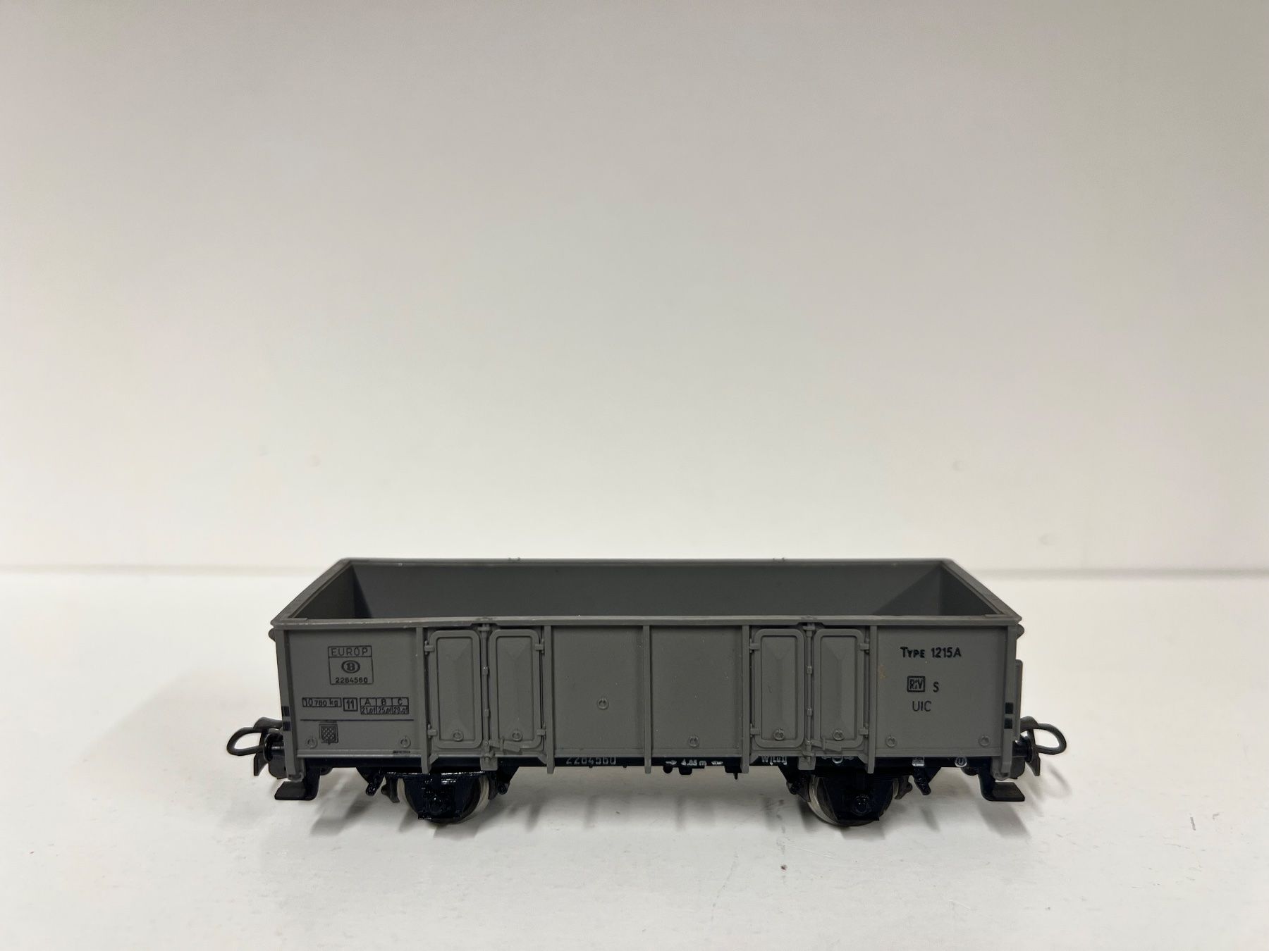 Märklin Modelleisenbahnen: Märklin Europ Güterwagen   H0 – Gebraucht aus Geroldswil von TopTrain54 2