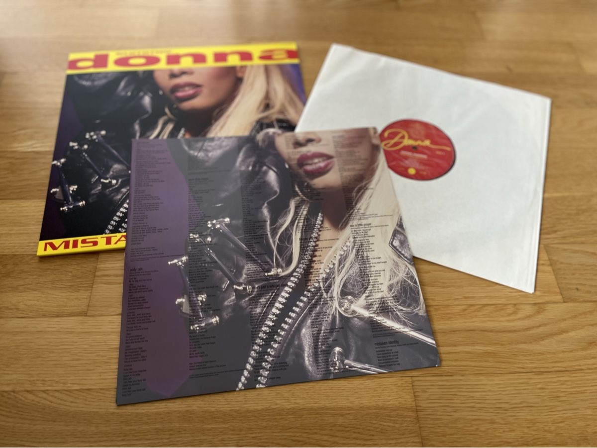 Dischi in vinile: Donna Summer / Mistaken identity – Nuovo (secondo la descrizione) da Sarnen venduto da m-basic 2