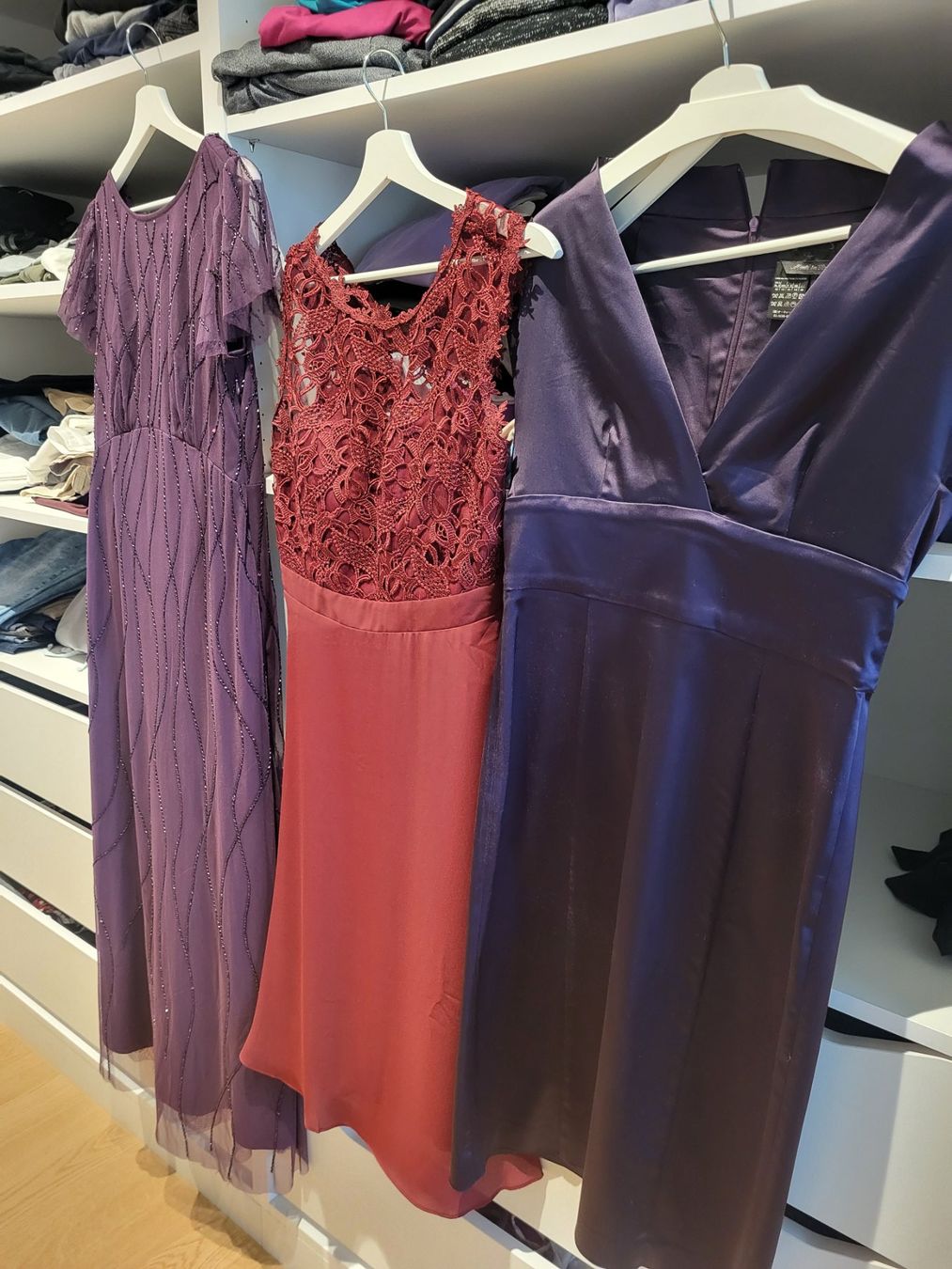 Kleider: 3 festliche Kleider Grösse 40***** – Gebraucht aus Dübendorf von Heavydeal 1