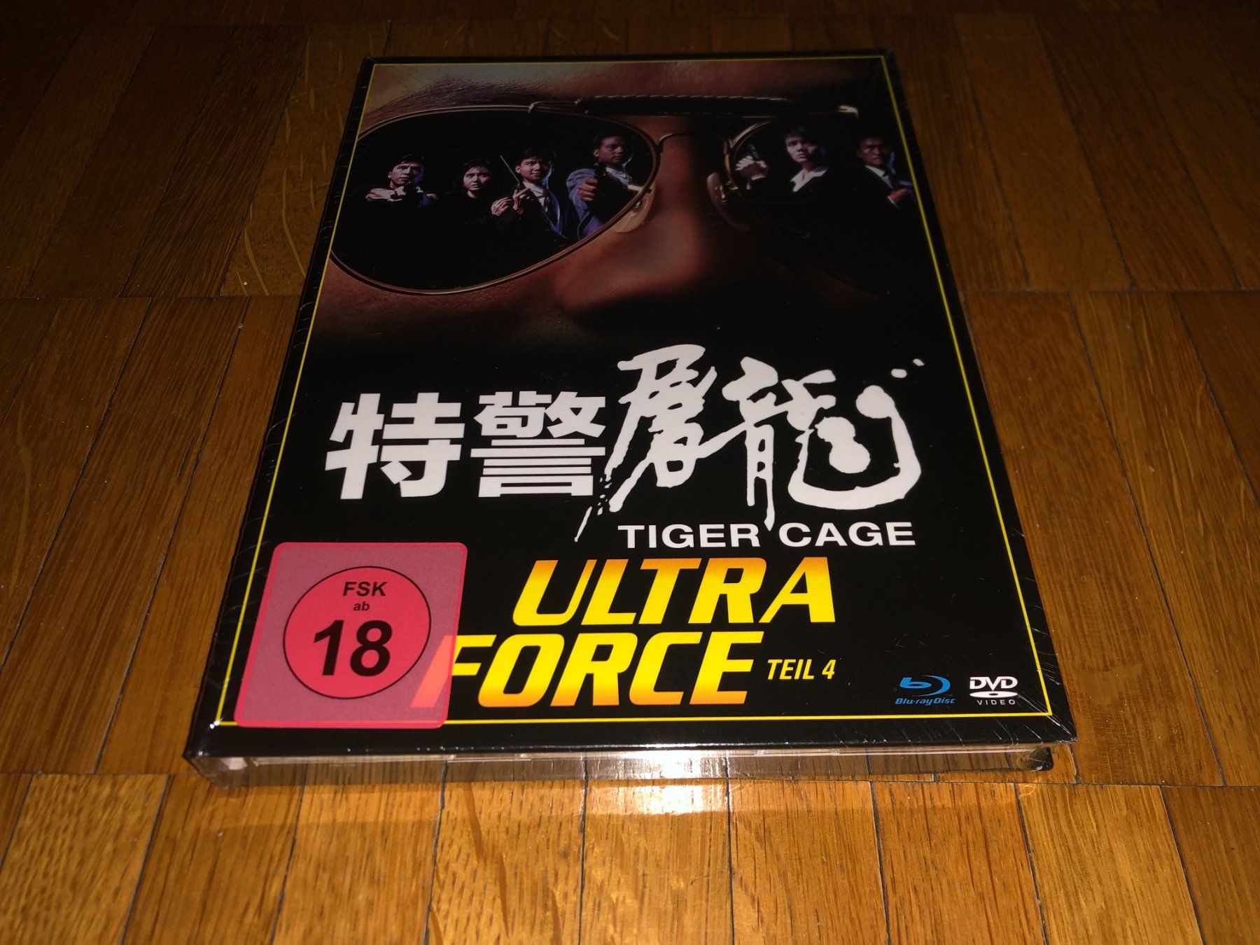 Tutti i DVDs: Tiger Cage 1 - Ultra Force 4 - MEDIABOOK - B - UNCUT – Nuovo e nell'imballaggio originale da Basel venduto da havsok