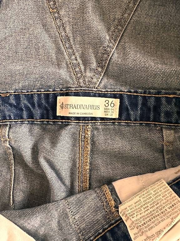 Stradivarius Tute: Stradivarius Latzhose_Salopette. Gr. 36. – Usato da Zürich venduto da Sunnyflower97 3