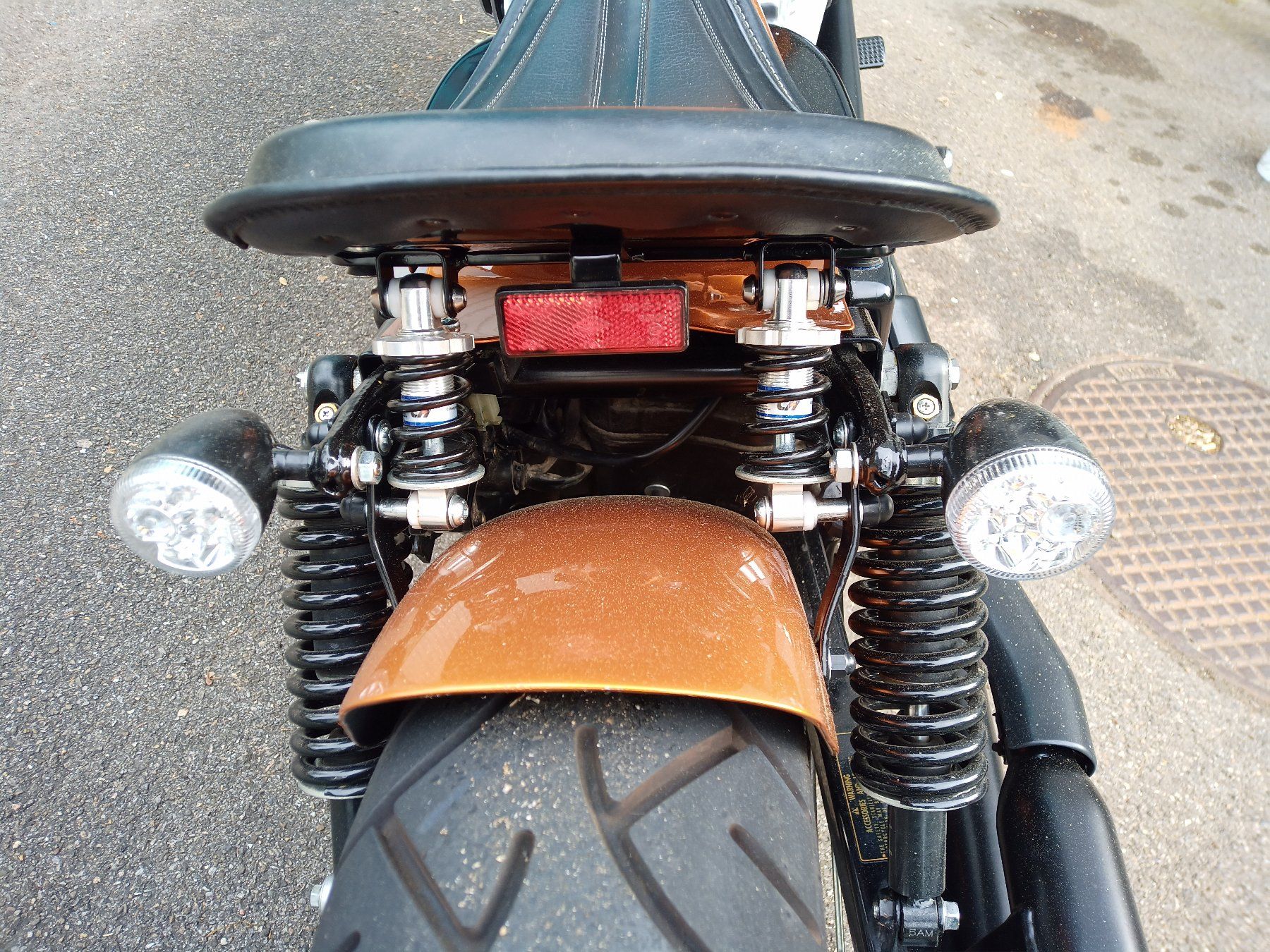 Honda Altro: Honda Shadow 1100 Bobber – Usato da Studen BE venduto da kissyves05 6