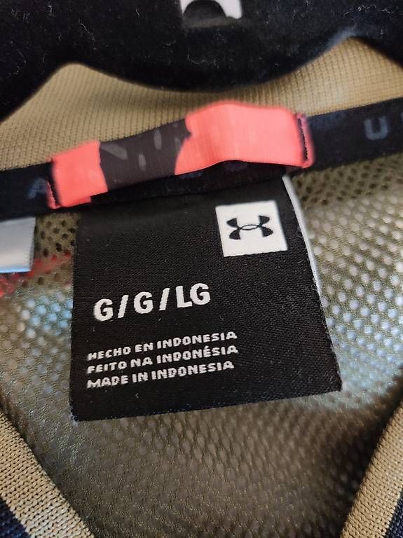 Giacche: Under Armour Jacke Camouflage Grösse Large – Usato da Hinterforst venduto da Metz69 3