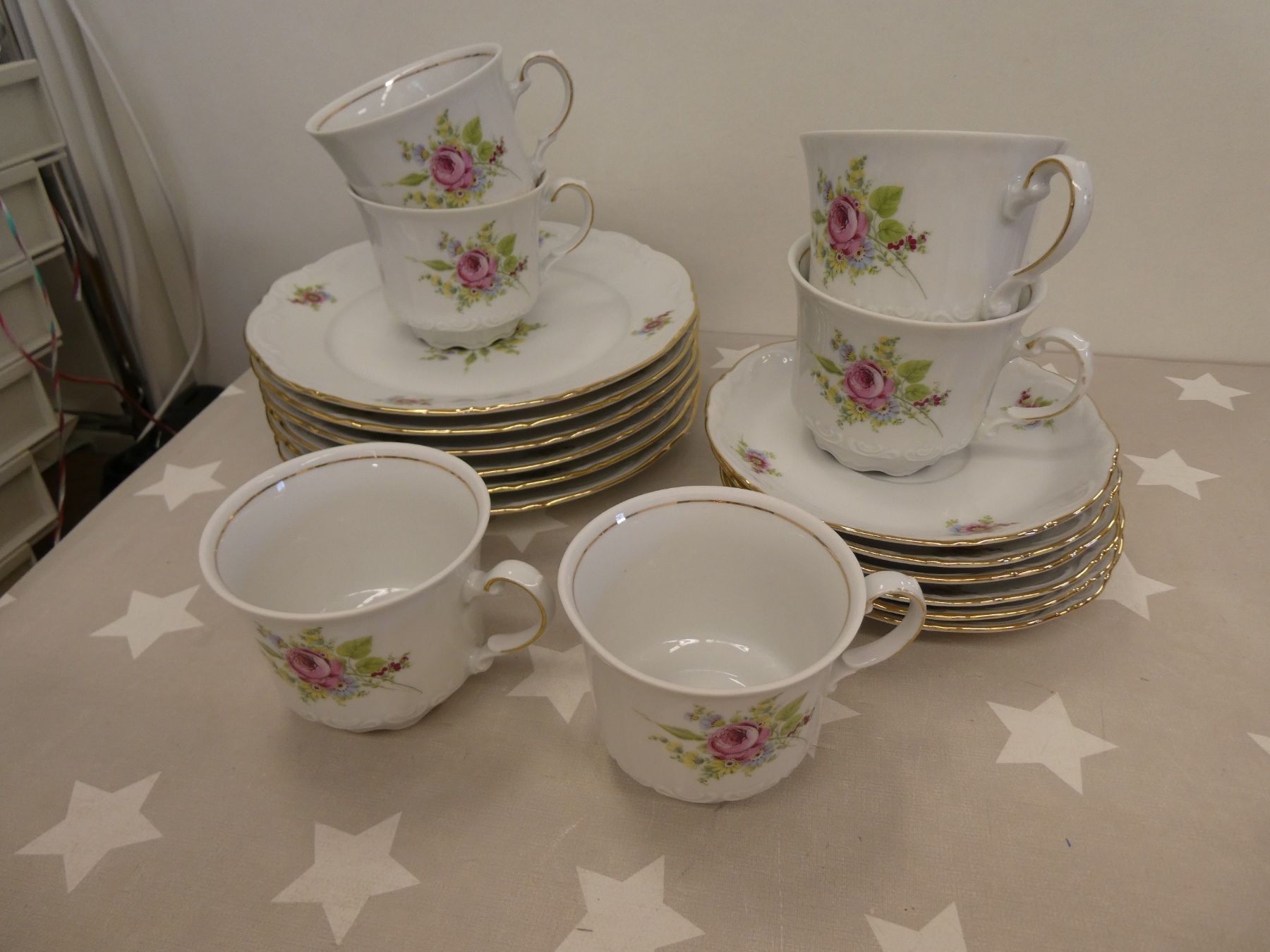 Set di piatti: Kaffeeservice Mitterteich – Usato da Rafz venduto da Powacaddy