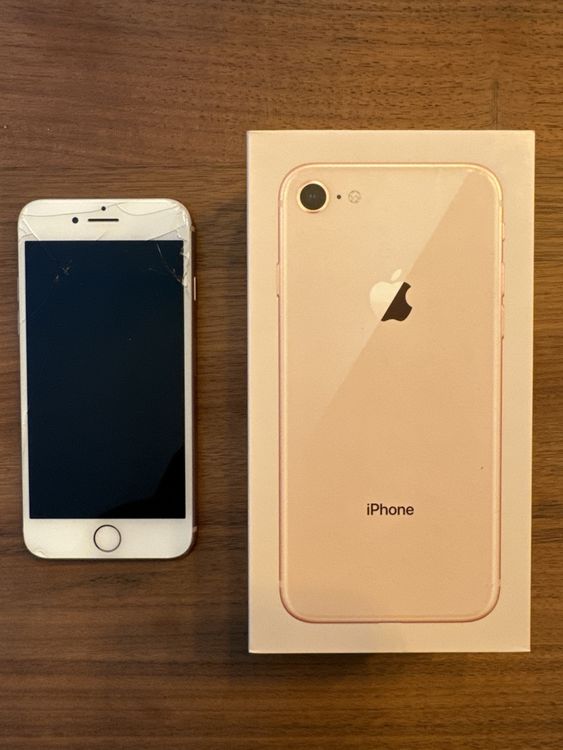 iPhone 8, Gold, 64GB Kaufen auf Ricardo