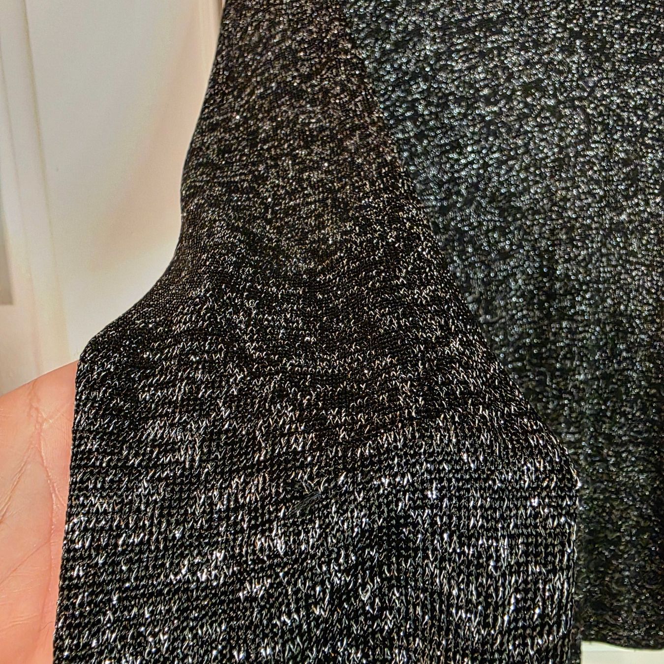 Pullover & Sweatshirts: Glitzerpullover schwarz silber Damen Gr. 40-L festlich – Gebraucht aus Wald ZH von CapLux 6