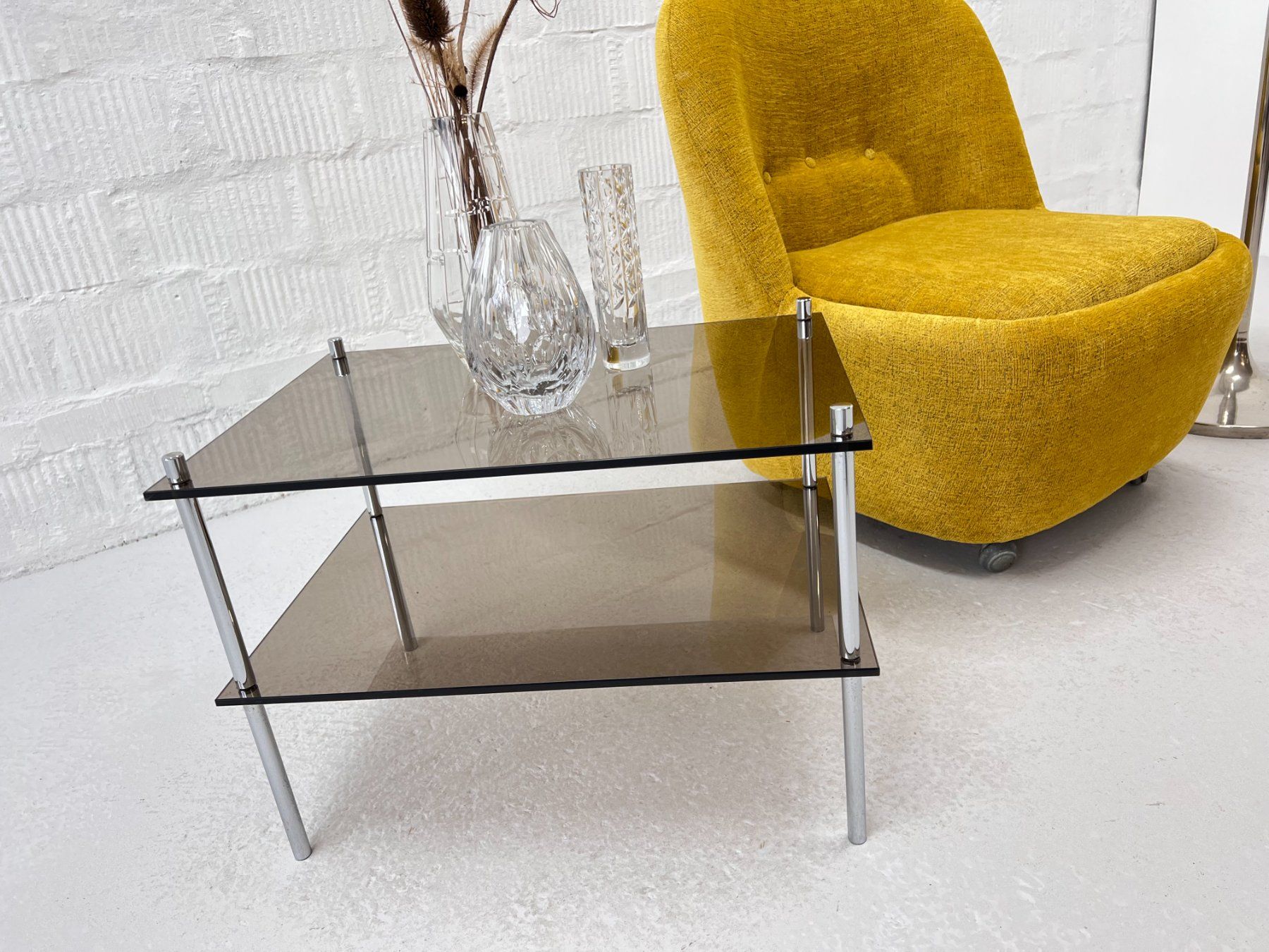 Tische: Vintage Chrom-Beistelltisch – Gebraucht aus Walzenhausen von stilvollwohnen 8
