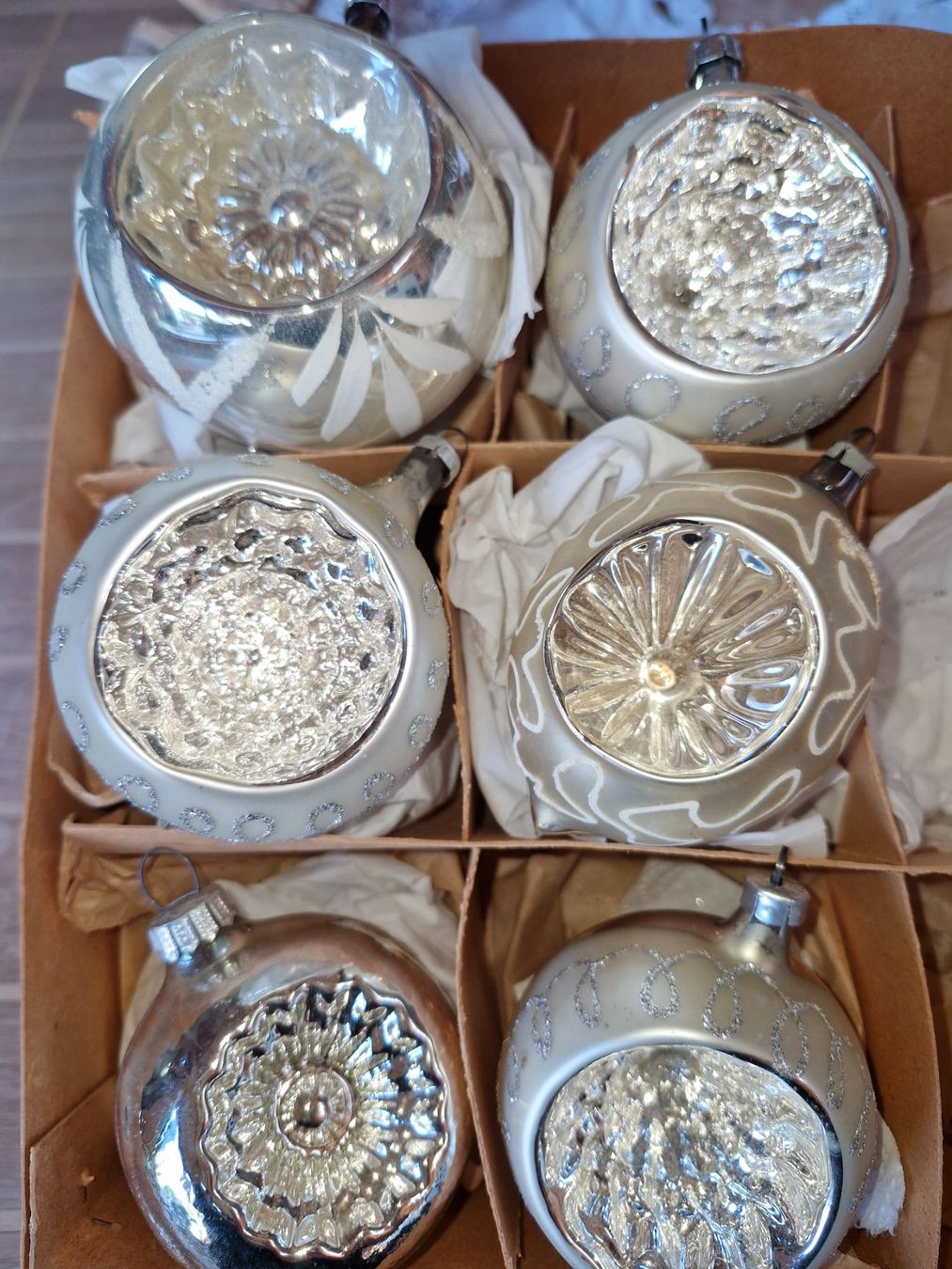 Toutes les décorations: antiker Christbaumschmuck – D'occasion à Guarda par rue_bpd7