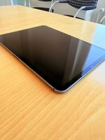 IPad Pro 11 M1 256GB, Cellular + Magic Keyboard CH