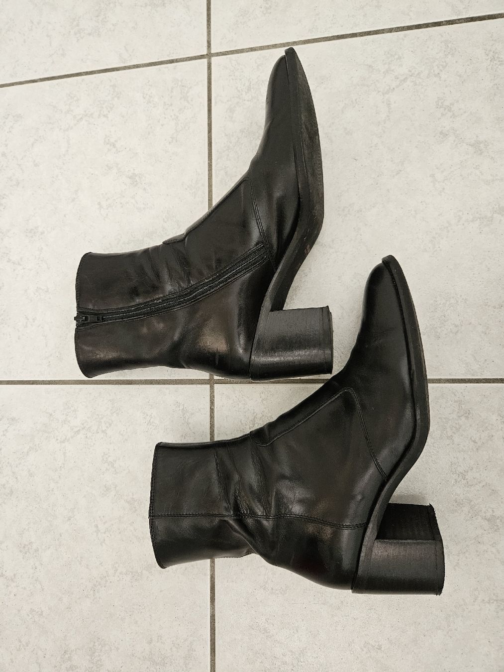 Navyboot Scarpe da donna: Navyboot Stiefelette, Gr. 37, schwarz Leder – Usato da Winterthur venduto da luna2266 3