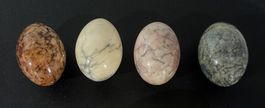 4x Mineralien Ei / Heilsteine / Deko