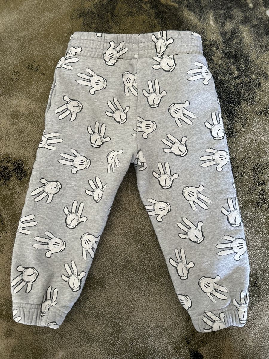 Stella McCartney Hosen: Stella McCartney Sweatpants / 3T/98 – Gebraucht aus Zollikon von JuRock 1