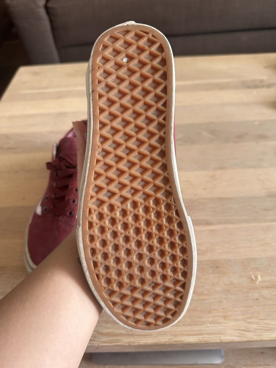 Vans Scarpe da donna: Vans Old Skool, Gr. 38, Rot – Usato da Winterthur venduto da whatdreamz 2