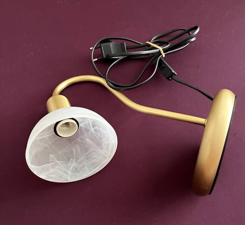 Lampade: Nachttischlampe – Usato da Alpnach Dorf venduto da Gada8 2